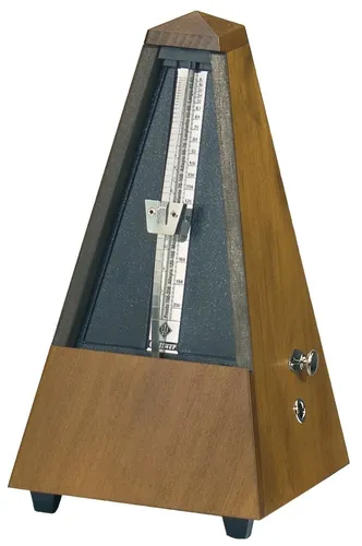 Wittner Metronom Pyramidenform Nußbraun. Matt 813M